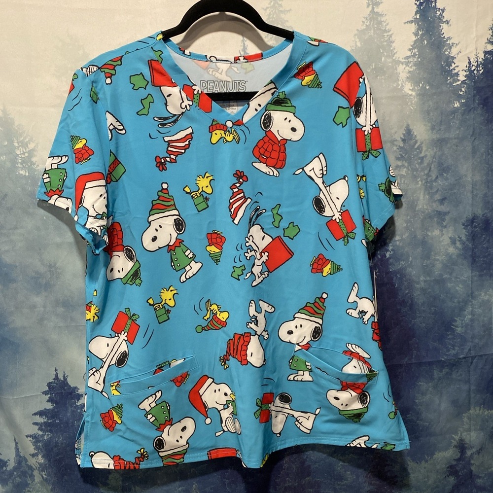 Peanuts Women's Snoopy Scrub Top,‎ Multicolor Size L